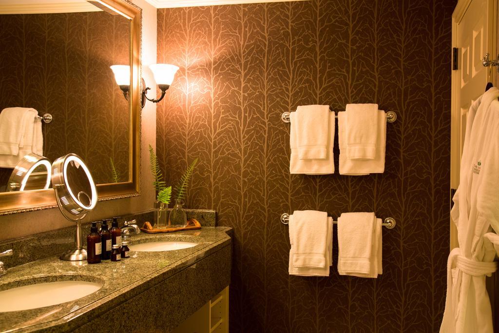 The Lodge At Woodloch Hawley Exteriör bild